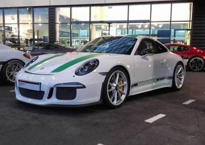 Porsche 911 R !!!!!!
Rarissime…..