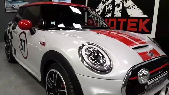 MINI John Cooper Works JCW F…..